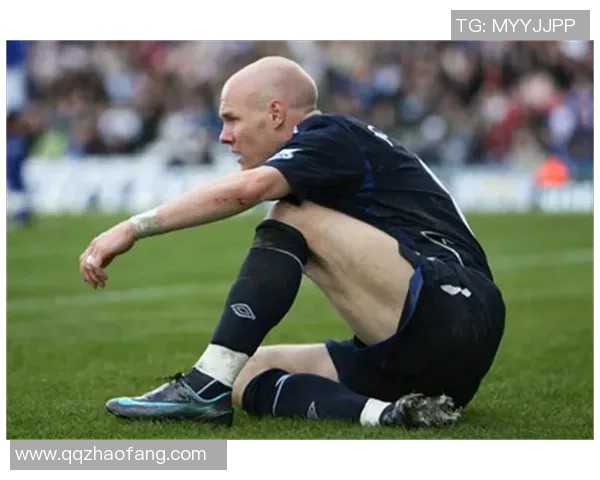 喜欢假摔的足球明星们如何在赛场上演绎戏剧化瞬间与争议时刻